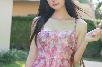秀人网 – 小夕Kitty高跟鞋作品集，怎么穿出风格？关键就是这两只脚的乐趣！