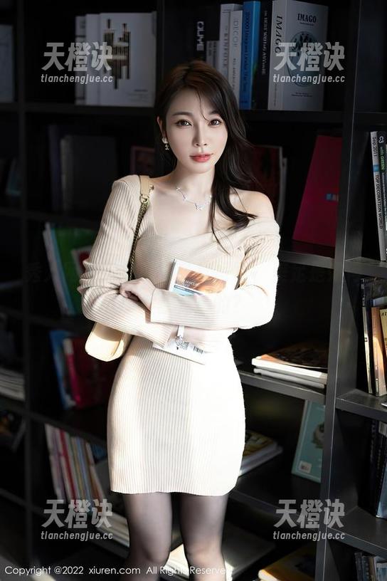 秀人网-林子欣 秀人网 - 奇妙的林子欣写真,美足是如何俘获我心的?