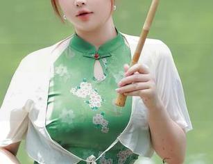 秀人网 – 王曼柔美图，死库水下的“水中芭比”知道吗？