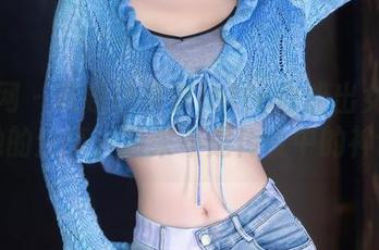秀人网 – 喝趁热拿铁latte也能出女神？看她的分享，原来不是传说中的神话。