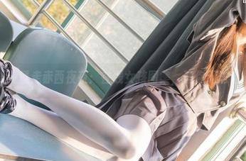 稚乖画册 – 暴走赤西夜夜：在线女孩图集，让你无法自拔的角落