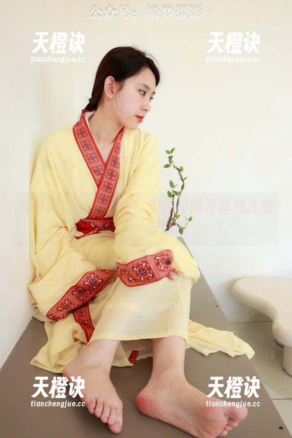 绮梦摄影 - 珍藏版！安吉拉的写真和我的茶水一样静谧