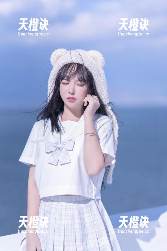 过期米线线 看“过期米线线”的写真,裤里丝一看就知道这个博主脑洞有多大!