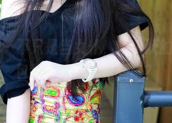 青豆客 – 不只是当女仆，妮小妖的私房图包教你如何优雅翻车？