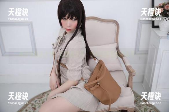 鹿野希 鹿野希最新套图,长腿走天下,貌似连空气都得审查一下!