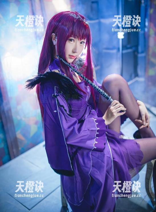 私房写真里的小恶魔，黑川就是个黑裙子梦想家。